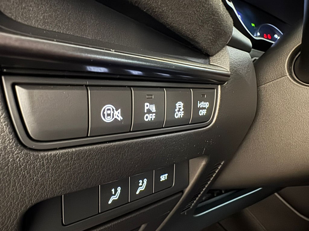 Mazda 3 2.0 e-skyactiv-g m hybrid 122 homura