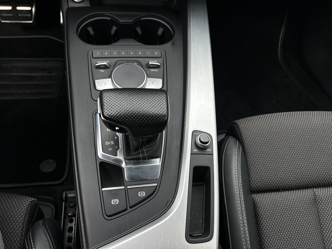 Audi A4 Avant 2.0 TDI quattro Sport S-LINE/TREKH/APK/S4/
