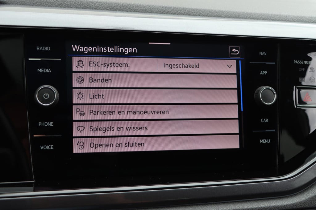 Volkswagen Polo 1.0 tsi 95pk highline business r