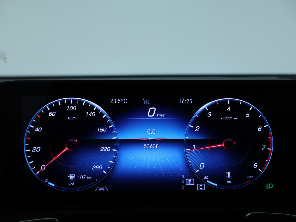 Mercedes-Benz Glb 180 business solution luxury | trekhaak | sfeerverlichtin