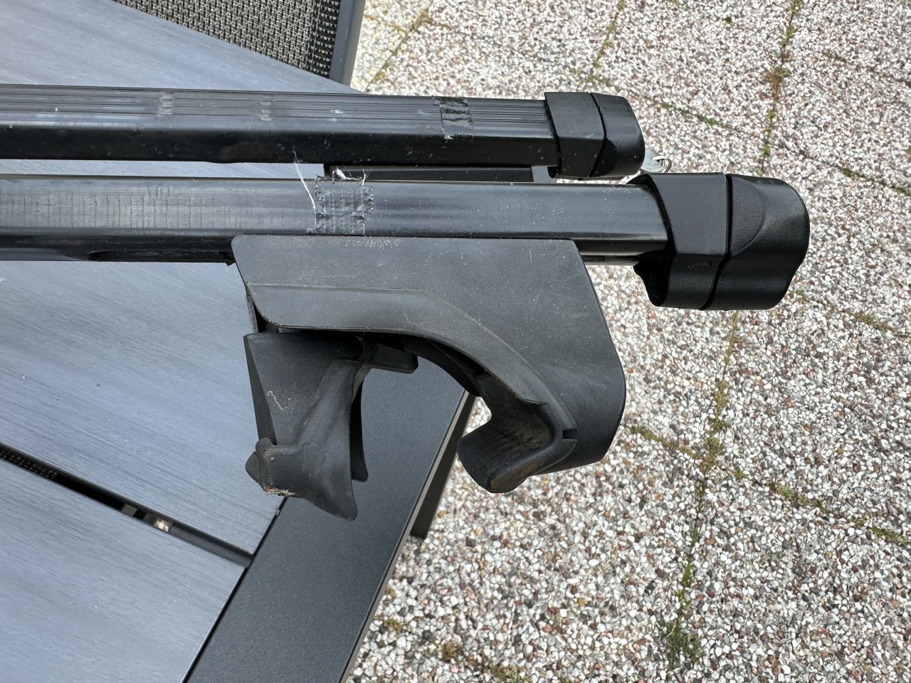Thule dakdragers voor open dakrails.