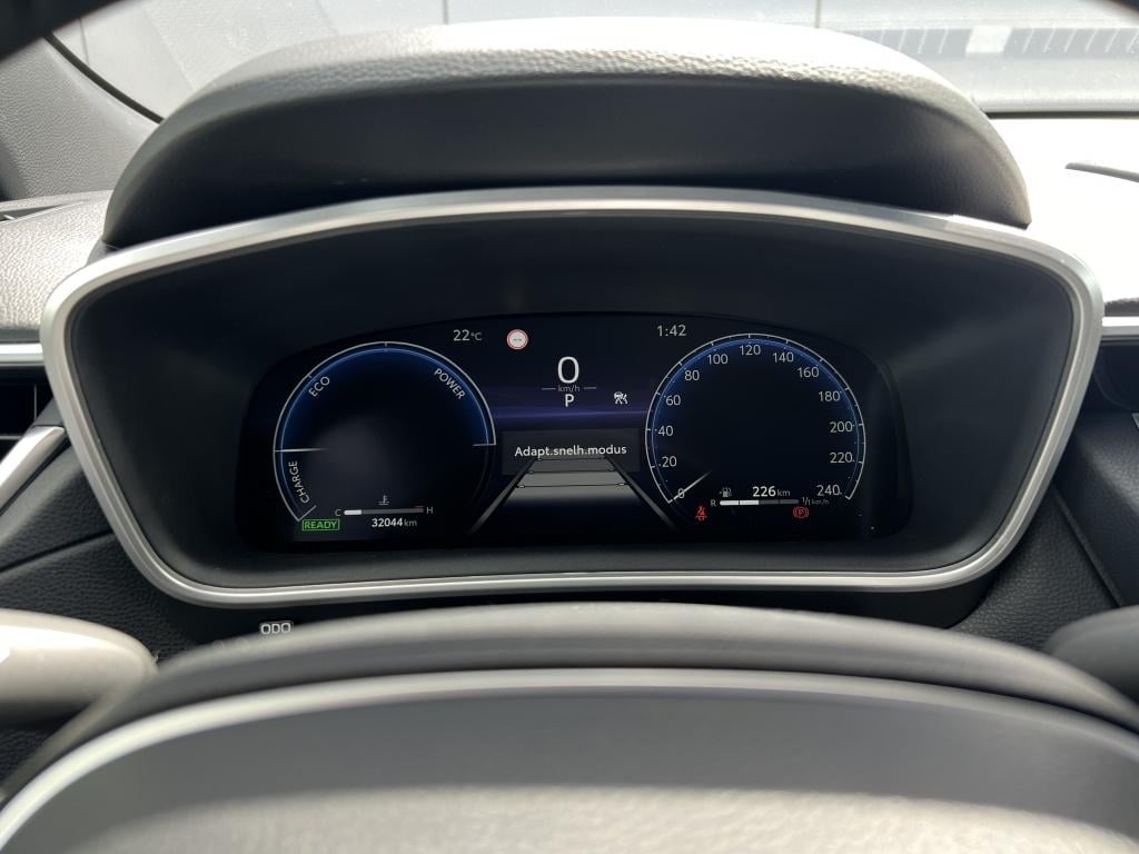 Toyota Corolla Cross hybrid 140 style | panoramadak | stoel en stuurverwarm