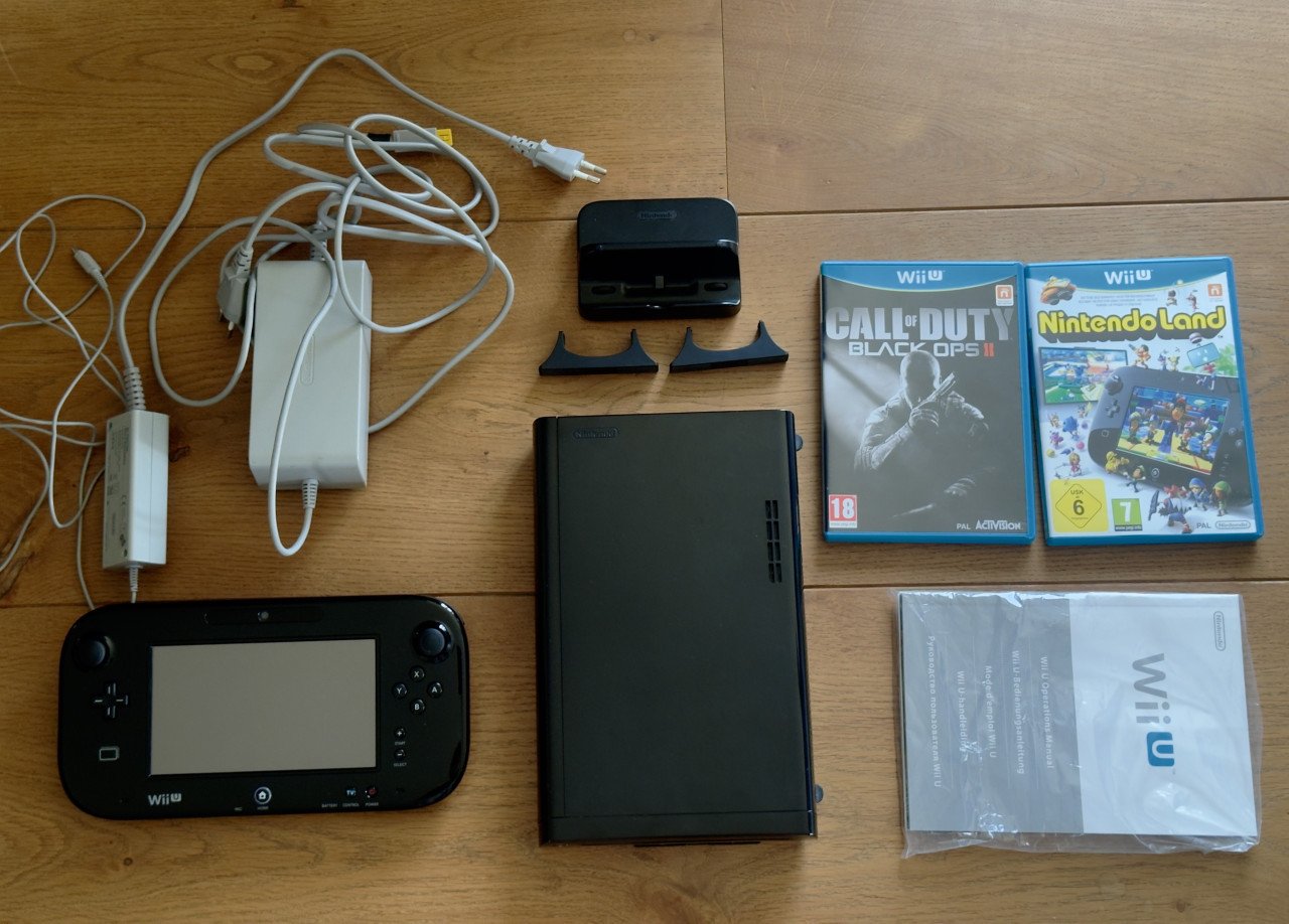 Wii U - Premium Edition + Black Ops 2