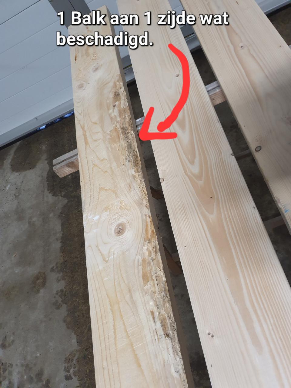 5 nieuwe vurenhouten balk totaal 18 Meter