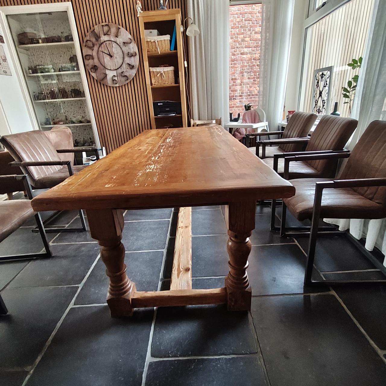 Mooi geleefde tafel