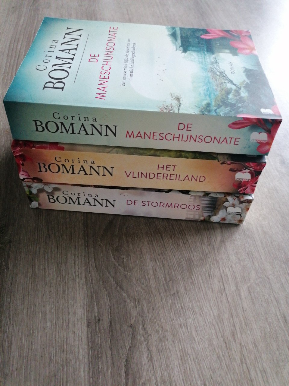 Corina Bomann boeken