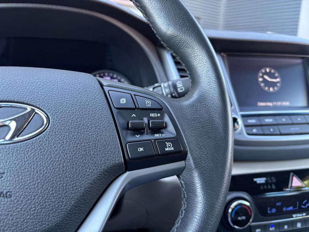 Hyundai Tucson 1.6 t-gdi premium 4wd automaat incl. trekhaak + panodamadak!