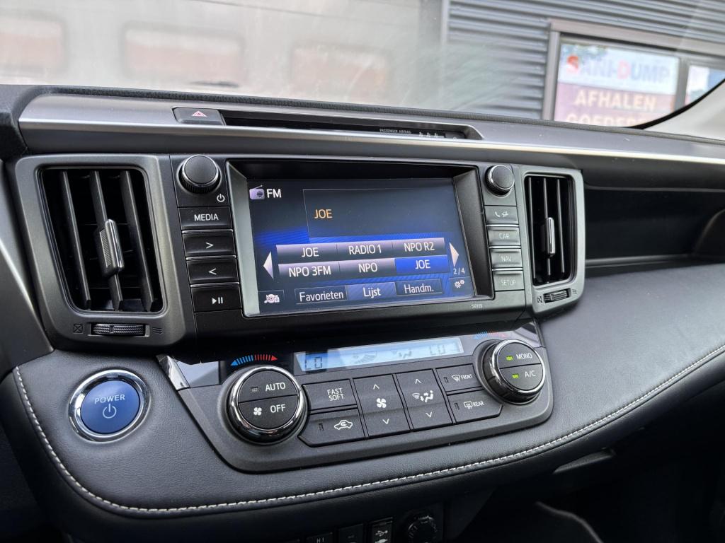 Toyota Rav4 2.5 hybrid dynamic