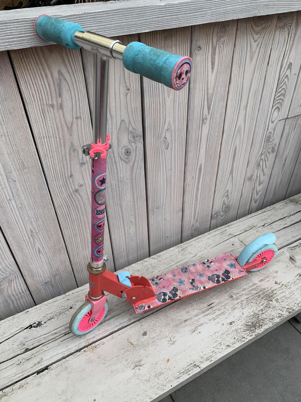 Leuk roze stepje