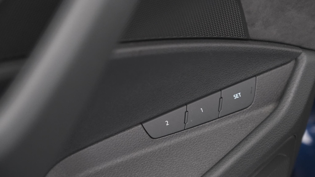 Audi E-tron sportback 55 quattro s edition 95 kwh 408 pk| head-up display |