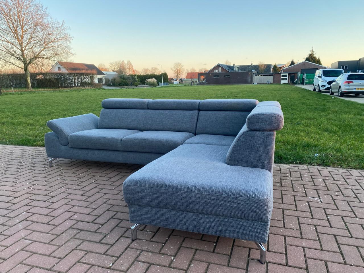 Montèl Grijze Stoffen Hoekbank- Gratis bezorging NL