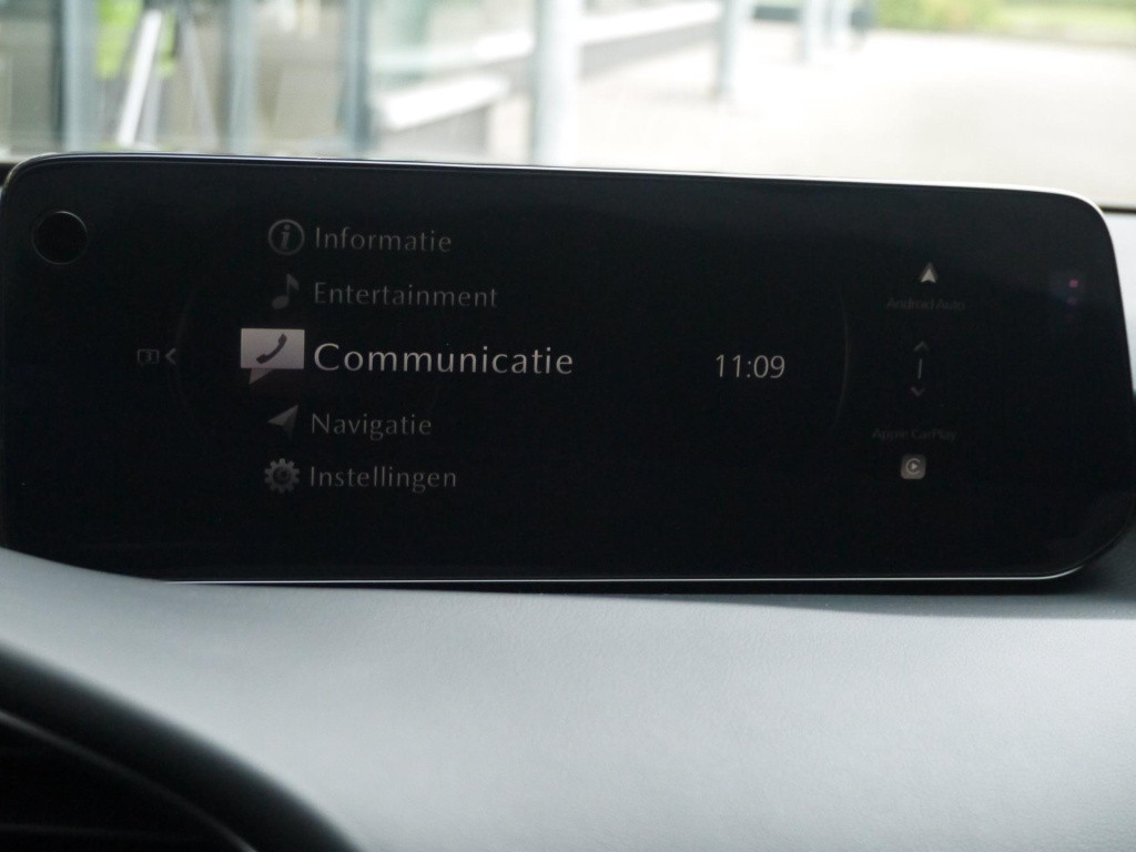 Mazda 3 2.5 e-skyactiv-g m hybrid 140 exclusive-line sedan