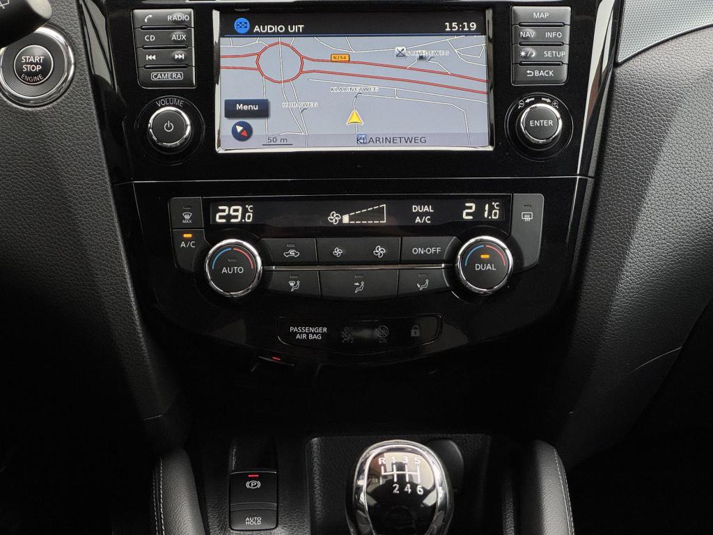 Nissan Qashqai 1.2 n-connecta design pack incl. trekhaak!