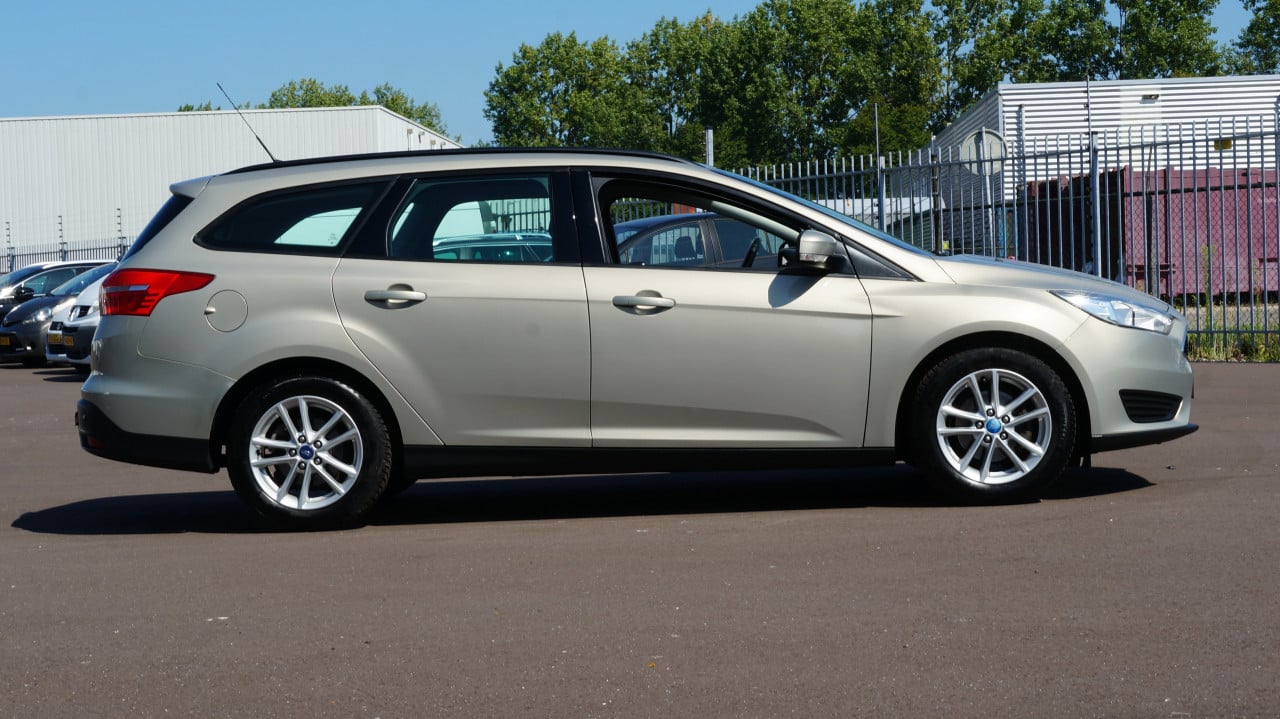 Ford Focus Wagon 1.0 Trend rijklaar incl garantie