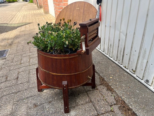 Bloembak  model Wasmachine