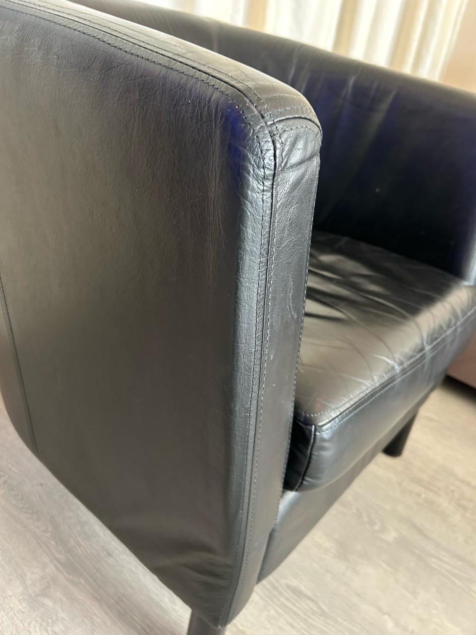 Mooi kuipstoeltje leer