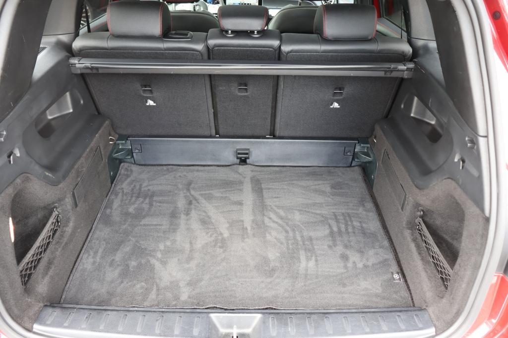 Mercedes-Benz Glb 200 business solution amg 163 pk i panoramadak i trekhaak