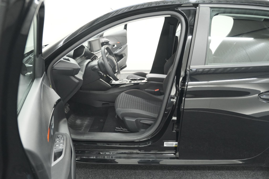 Peugeot 208 ev active pack 50 kwh | apple carplay | parkeersensoren | navig