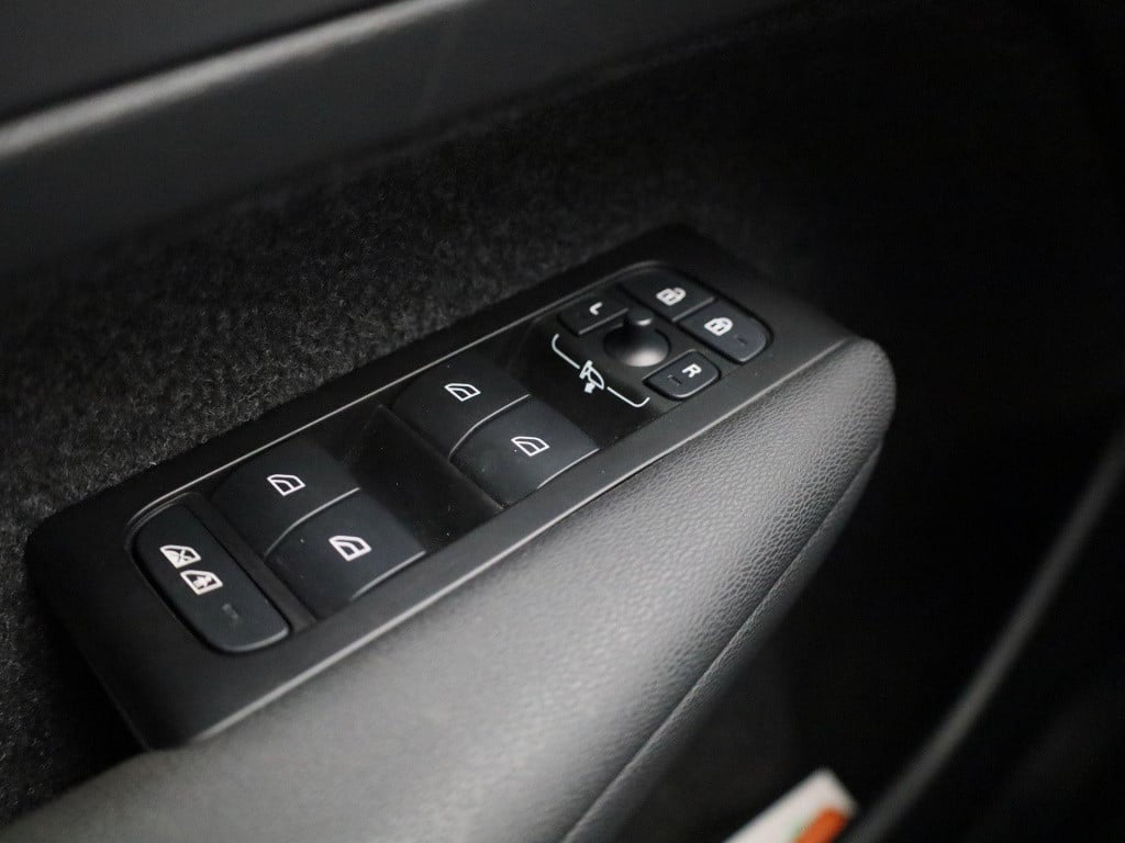 Volvo XC40 1.5 t5 recharge inscription expression | navigatie | camera | cl