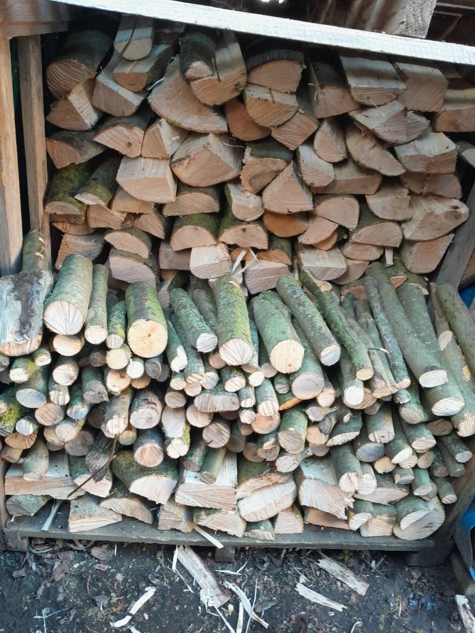 Brandhout van Esdoorn.