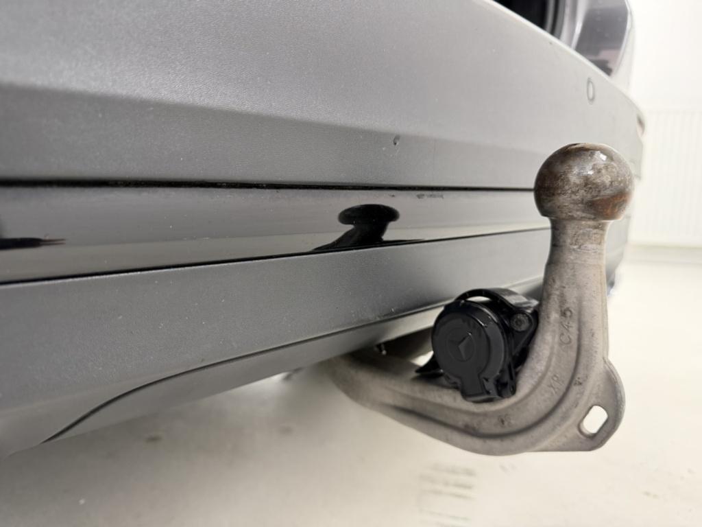 Mercedes-Benz Gla-klasse 250 e amg line | trekhaak | panoramadak | memory |