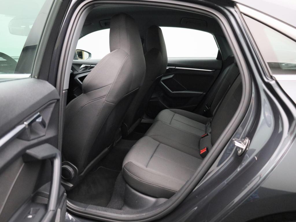 Audi A3 limousine 30 tfsi pro line | automaat | apple carplay / android aut