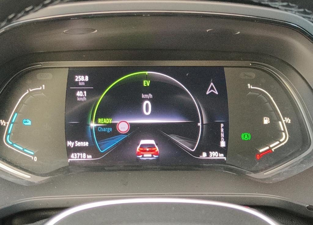 Renault Captur 1.6 e-tech full hybrid 145 techno