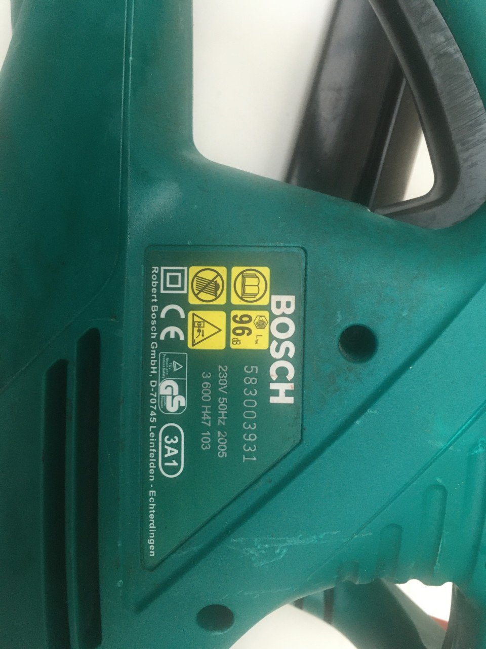 Bosch AHS 42-16 heggenschaar (420 Watt, 420 mm meslengte
