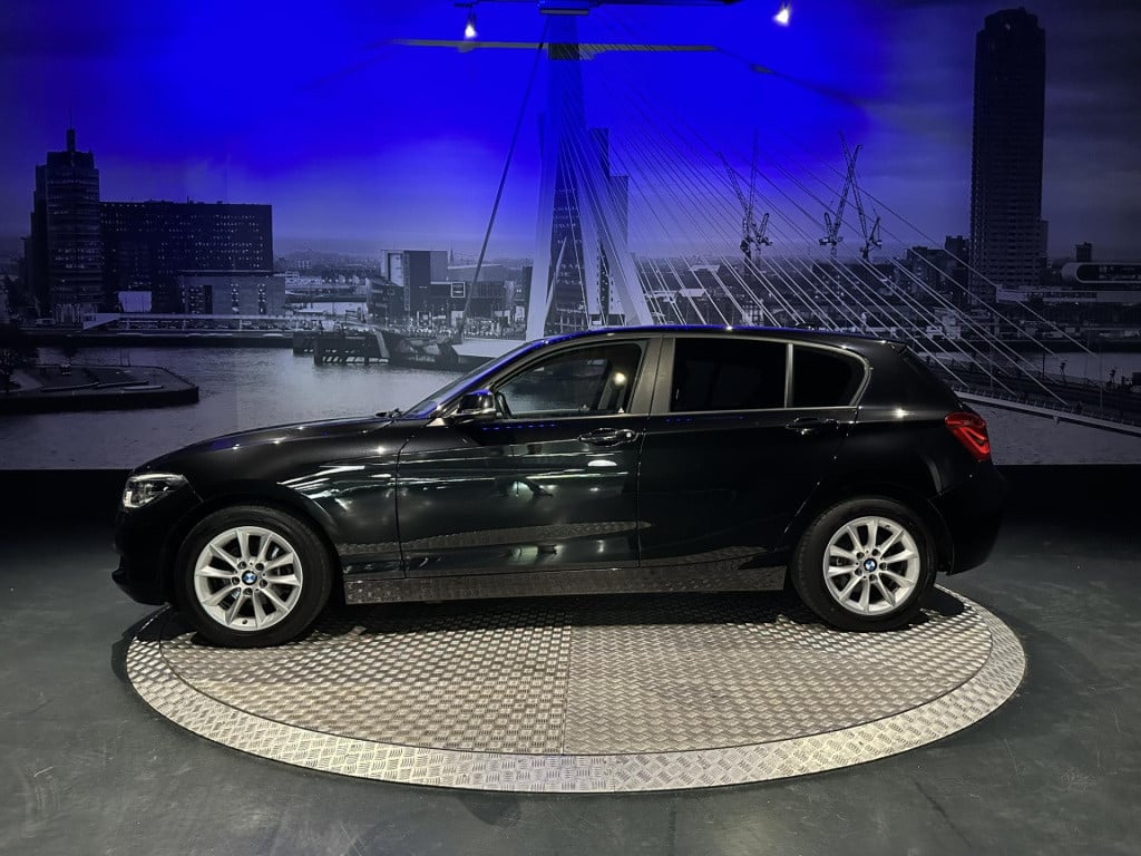 BMW 1 Serie 118i high executive *origineel nl*navi*clima*led*