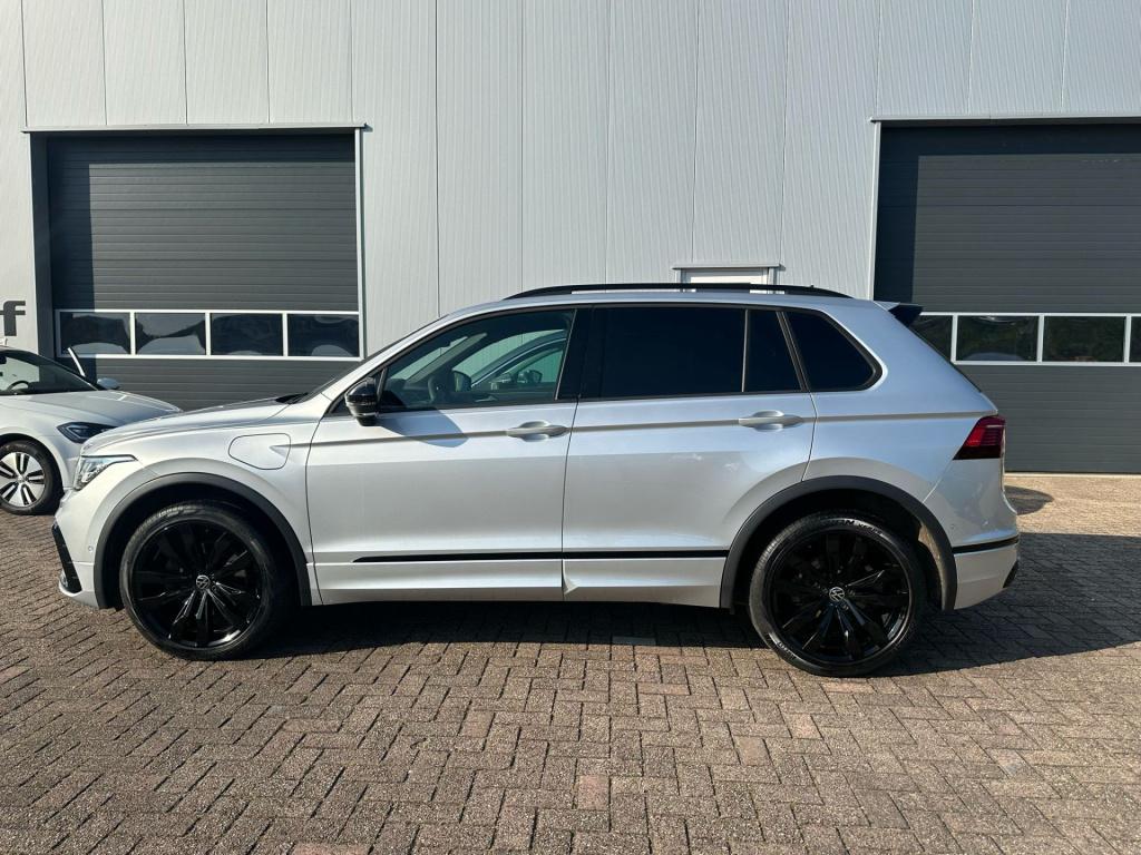 Volkswagen Tiguan 1.4 tsi ehybrid 245pk r-line | pano | leder | head up | v