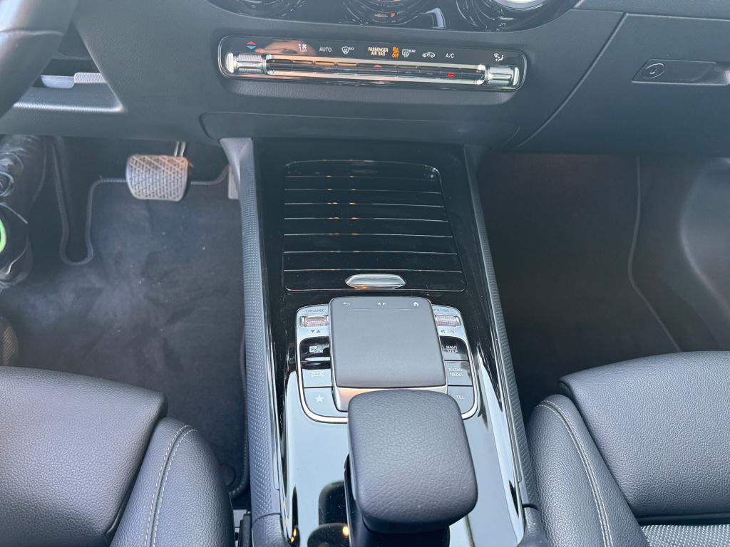 Mercedes-Benz B-Klasse 180 style automaat , achteruitrijcamera