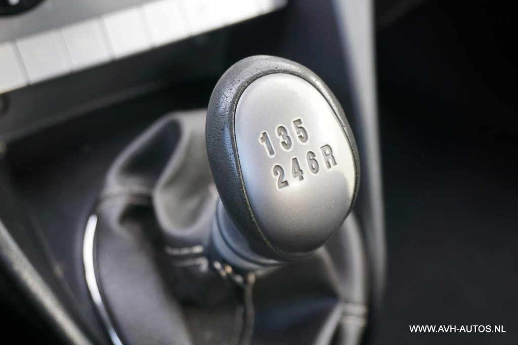 Lancia Y(psilon) 1.4-16v oro