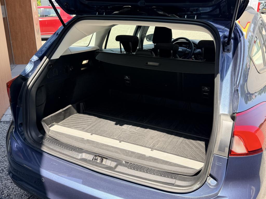 Ford Focus wagon 1.0 ecoboost connected stoel/stuur/voorruit verwarming | a