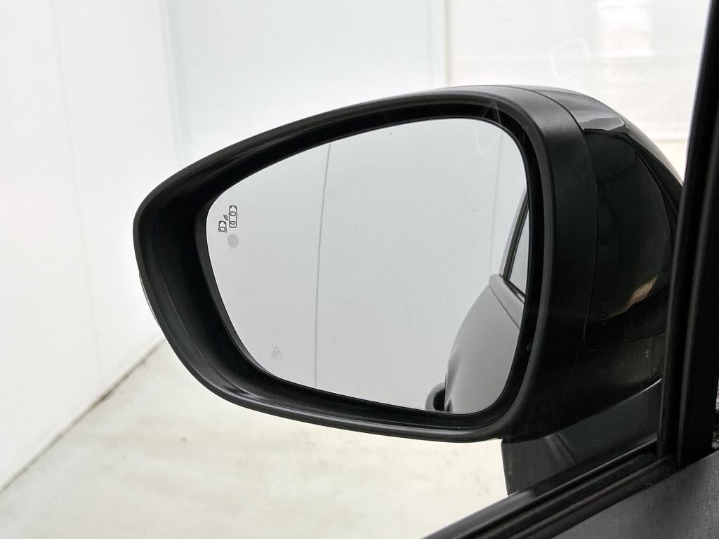 Citroen C3 Aircross 110 pk shine | rijklaar | camera | keyless entry | navi