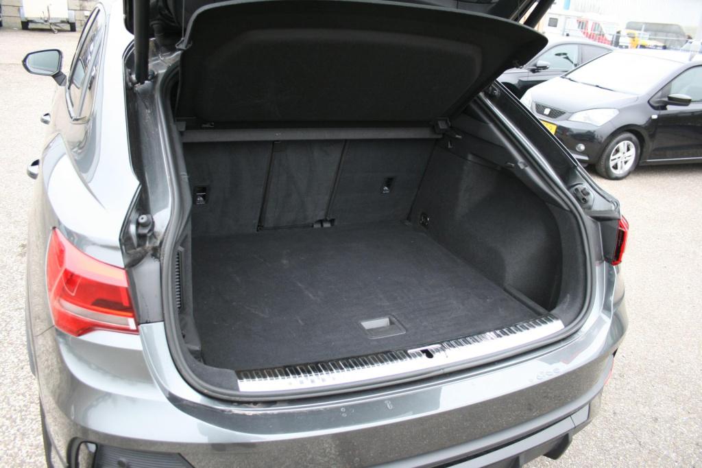 Audi Q3 sportback 45 tfsi e s edition