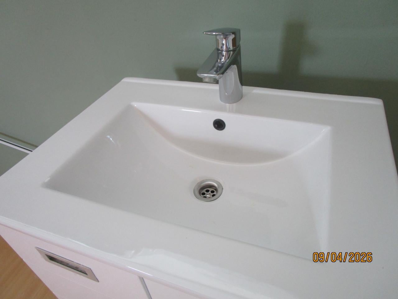 Wastafel met onderkastje