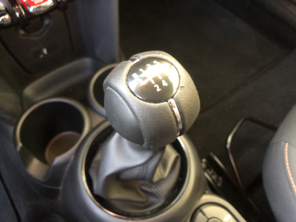 Mini Cooper mini 1.5i 136pk chili 3-drs