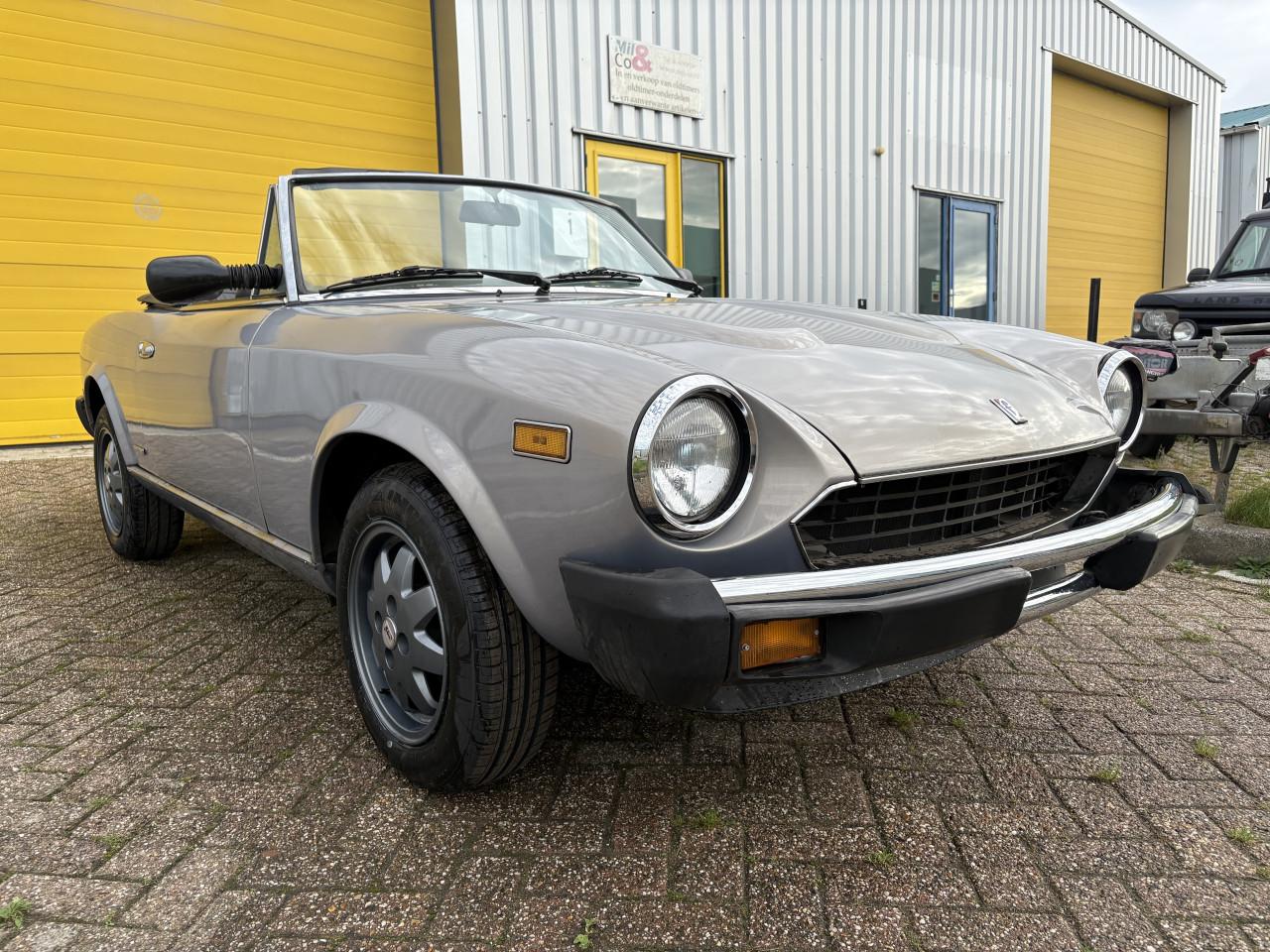 Pininfarina 2000 Spider Europa 1985