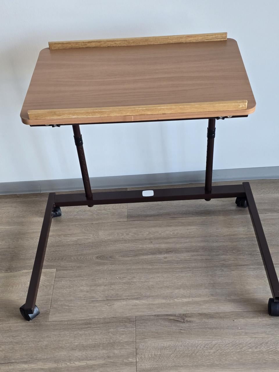Bijzettafel