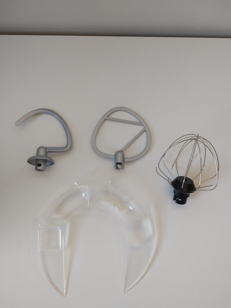 Nieuwe Keukenmachine 1500Watt - 10 Snelheden - 5L Mengkom