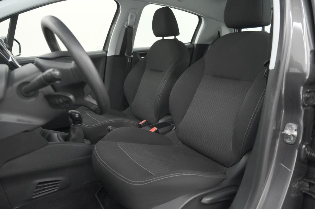 Peugeot 208 puretech 82 active | camera | apple carplay | airco