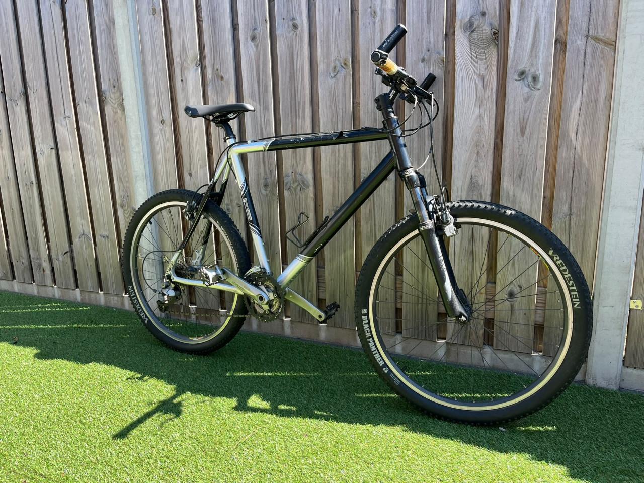 Mountainbike JPS 7005 Aluminium