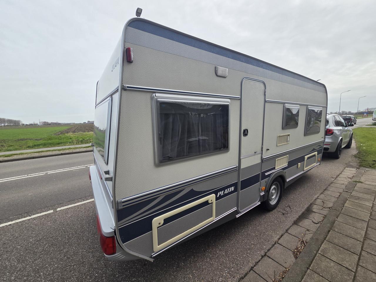 Caravans gezocht snelle afhandeling !!!