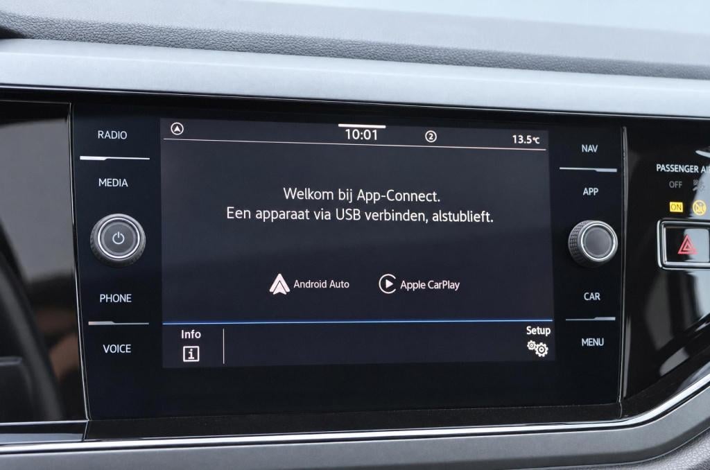 Volkswagen Taigo 1.5 tsi r-line 150pk dsg7