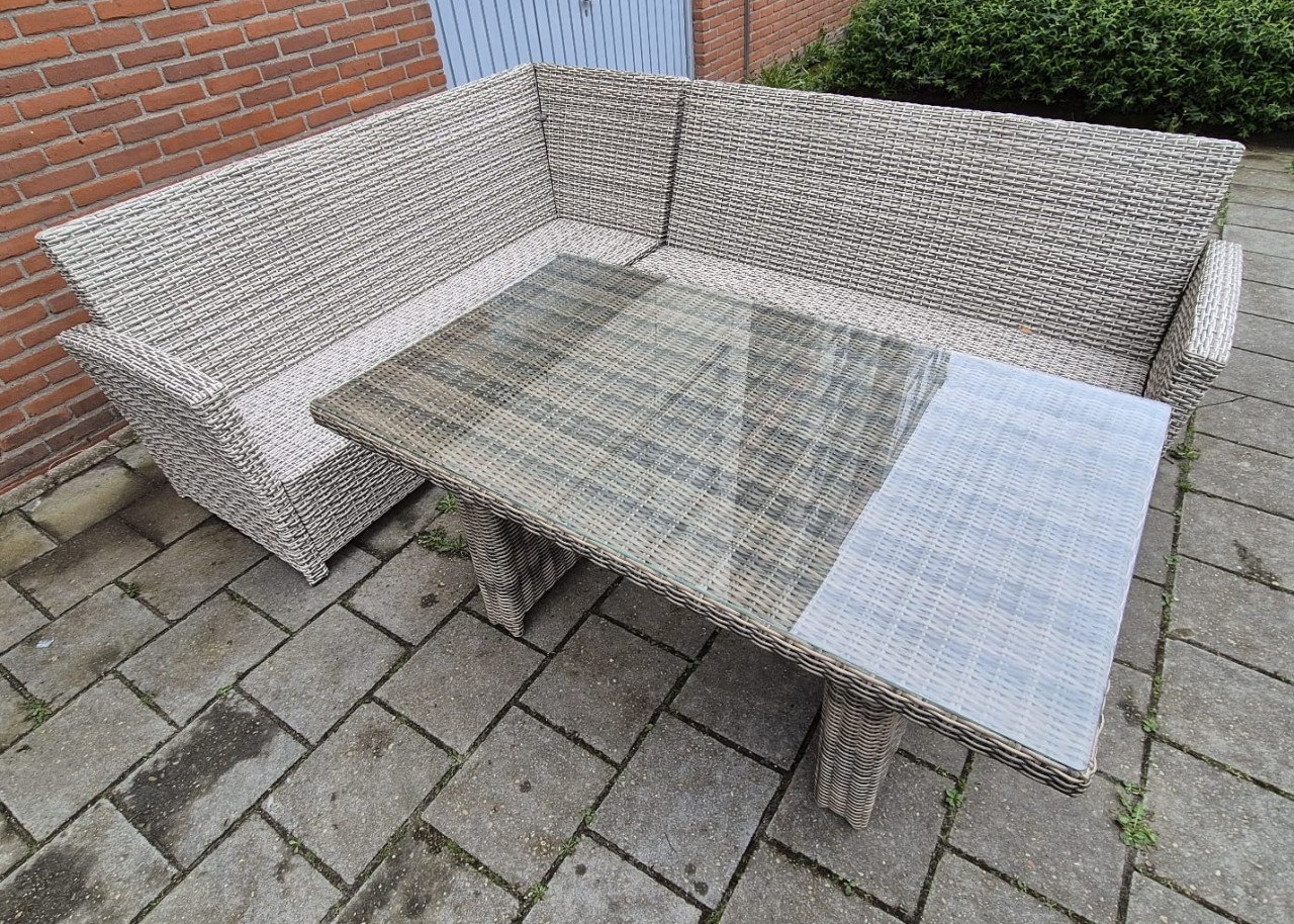 Dinner/Loungeset (Bezorging mogelijk)
