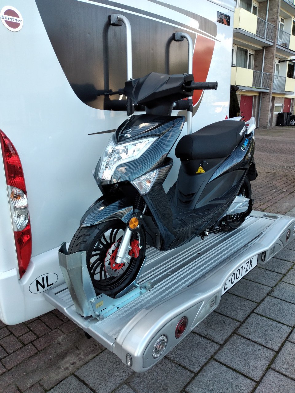 Burstner Nexxo T745 camper