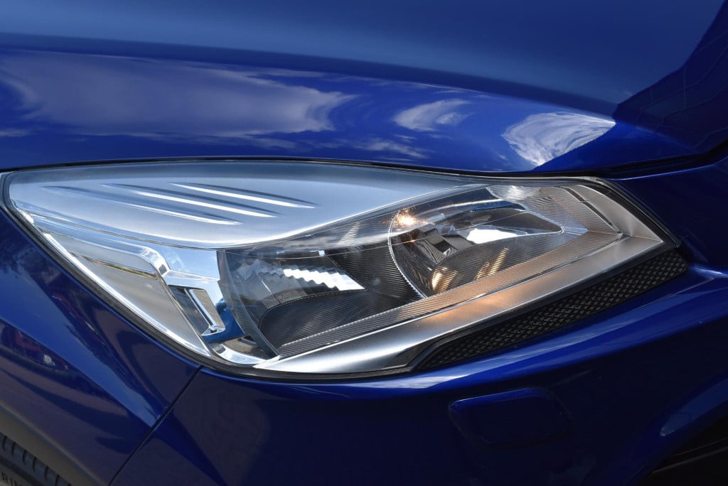 Ford Kuga 1.5 titanium | volledig dealer onderhouden | trekhaak | 1800kg tr