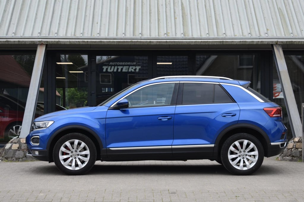 Volkswagen T-roc 1.0 tsi sport | virtual cockpit | trekhaak | camera | nap 