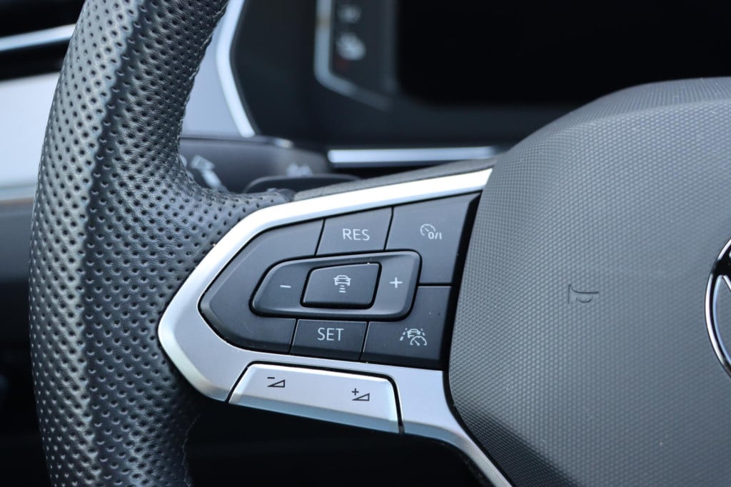 Volkswagen Passat variant 1.4 tsi phev gte business dsg 218pk