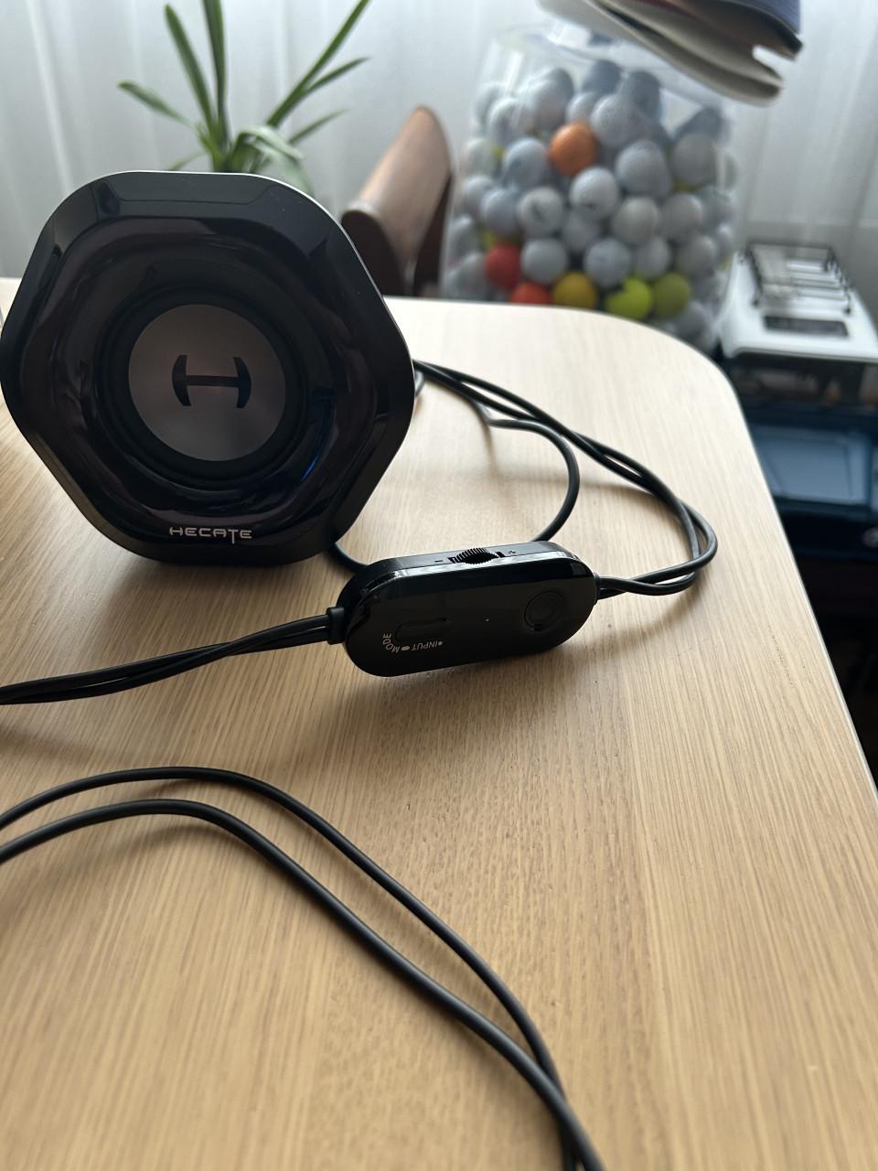 Edifier G1000 Speakers, 2.0, 10W